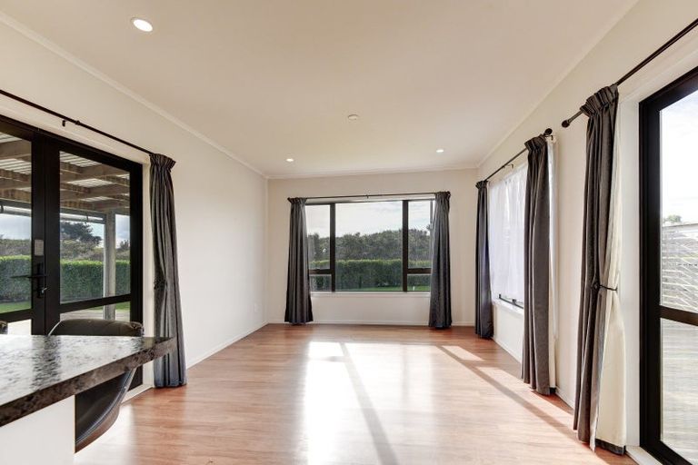 Photo of property in 133 Mosston Road, Castlecliff, Whanganui, 4501