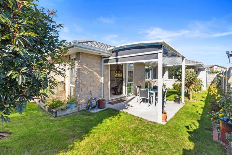 Photo of property in 27 Allington Place, Bethlehem, Tauranga, 3110