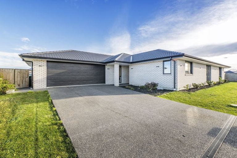 Photo of property in 18 Martini Avenue, Leeston, 7632