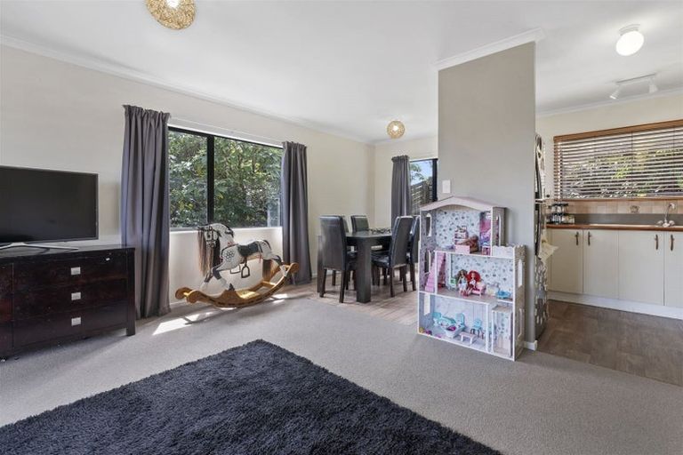 Photo of property in 24a Te Arawa Place, Welcome Bay, Tauranga, 3112