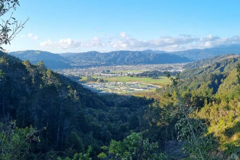 Photo of property in 183 Blue Mountains Road, Blue Mountains, Upper Hutt, 5371