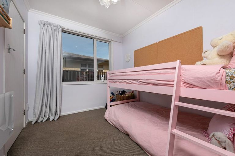 Photo of property in 165 Warren Street, Wanaka, 9305