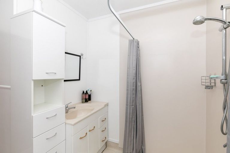 Photo of property in 1055 Hazelmere Crescent, Te Awamutu, 3800