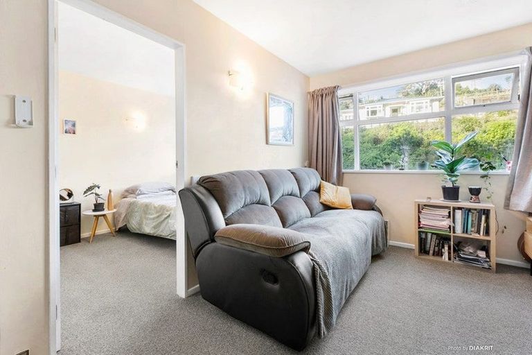 Photo of property in Parkland Flats, 51u6 Adams Terrace, Kelburn, Wellington, 6021