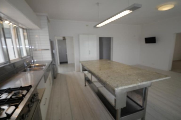 Photo of property in 189 Jutland Road, Pukekohe, 2120