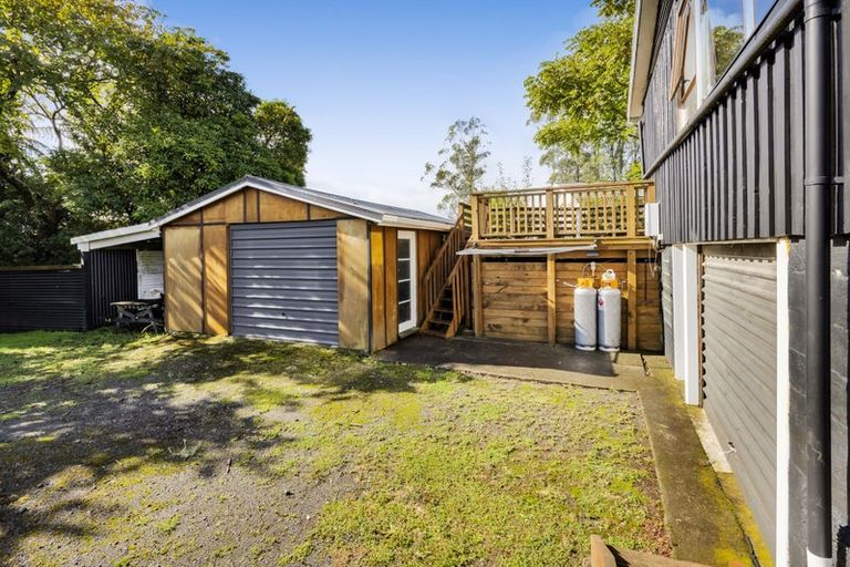 Photo of property in 9 Standish Street, Midhirst, Stratford, 4394