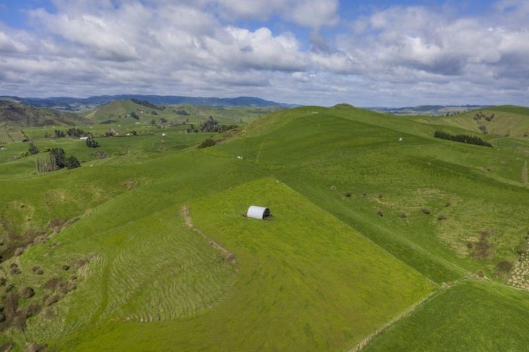 Photo of property in 196 Happy Valley Road, Owhiro Bay, Wellington, 6023