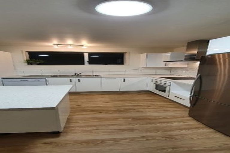 Photo of property in 20b Siska Place, Upper Riccarton, Christchurch, 8041