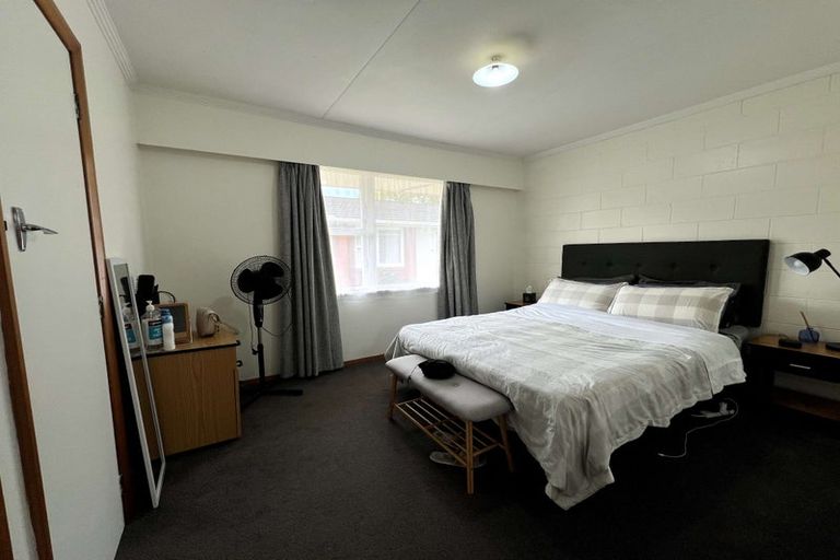 Photo of property in 451 Featherston Street, Palmerston North, 4414