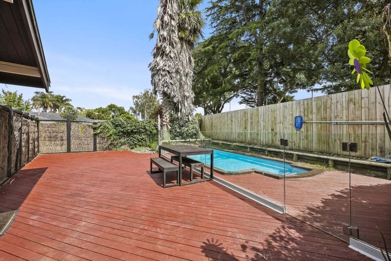Photo of property in 4 Kamulla Court, Conifer Grove, Takanini, 2112