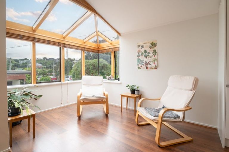 Photo of property in 21 Thornley Street, Titahi Bay, Porirua, 5022