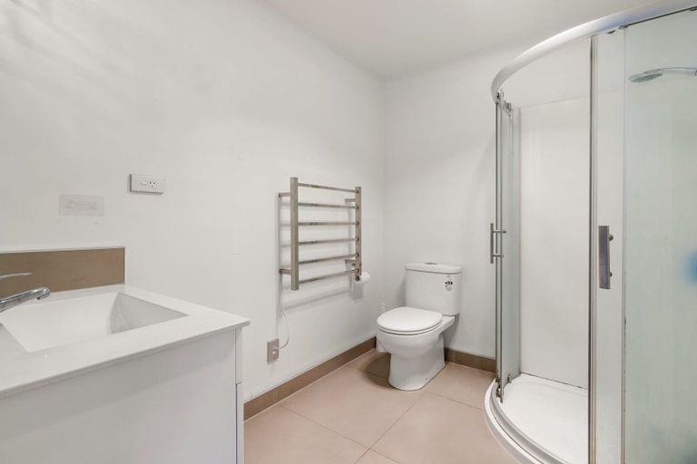 Photo of property in 12u4 Blackburn Street, Frankton, Hamilton, 3204