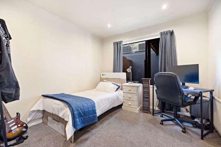 Photo of property in 57 Mcdonnell Road, Arrowtown, 9302