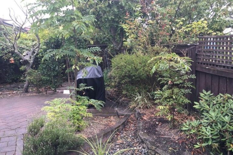 Photo of property in 1/17 Cawthron Crescent, Annesbrook, Nelson, 7011
