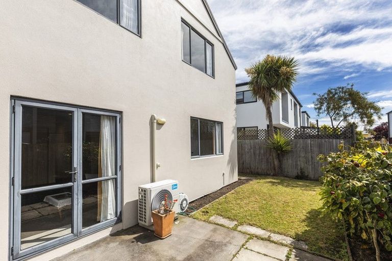 Photo of property in 7/42 Champion Street, Edgeware, Christchurch, 8013