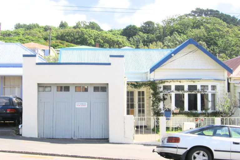 Photo of property in 356 Adelaide Road, Newtown, Wellington, 6021