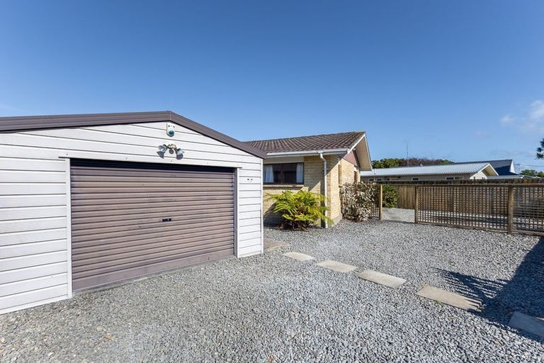 Photo of property in 91 Rangiuru Road, Otaki Beach, Otaki, 5512