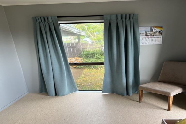 Photo of property in 28 Perth Street, Levin, 5510