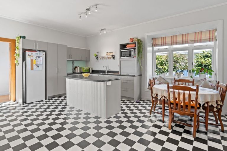 Photo of property in 5 Bunny Street, Masterton, 5810