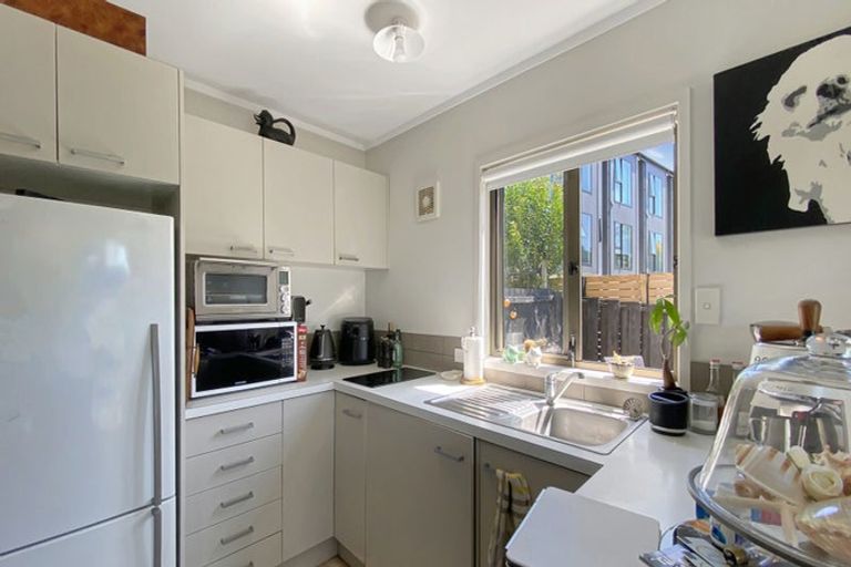 Photo of property in 124 Stapleford Crescent, Browns Bay, Auckland, 0630