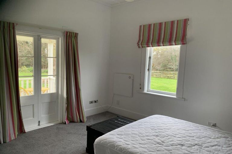 Photo of property in 130 Pukepapa Road, Marton, 4710