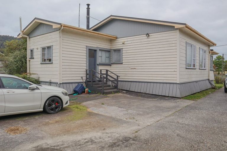 Photo of property in 7 Seddon Street, Runanga, 7803