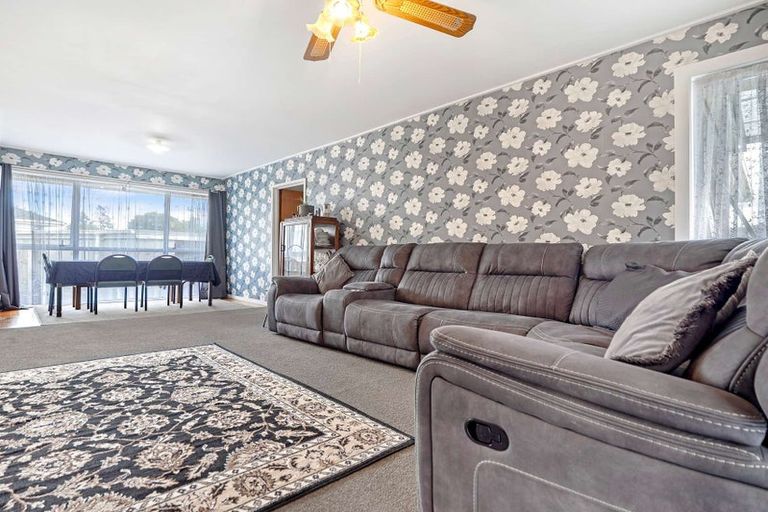 Photo of property in 3 Totara Street, Waiuku, 2123