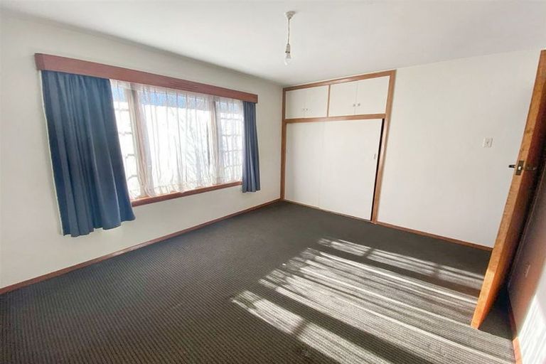 Photo of property in 65 Yaldhurst Road, Sockburn, Christchurch, 8042