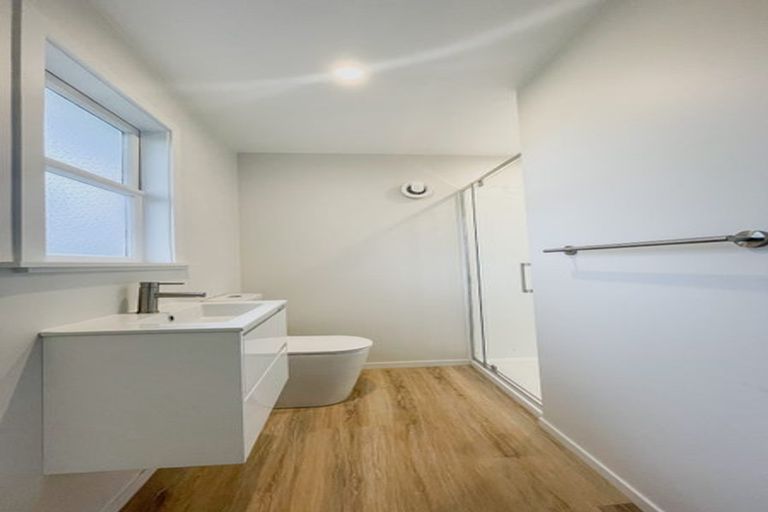 Photo of property in 45 Clifford Road, Johnsonville, Wellington, 6037