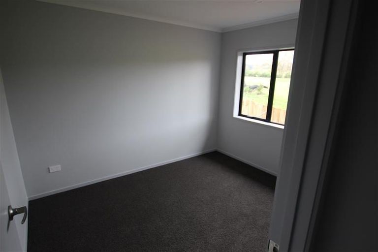 Photo of property in 37 Moira Drive, Tuakau, 2121