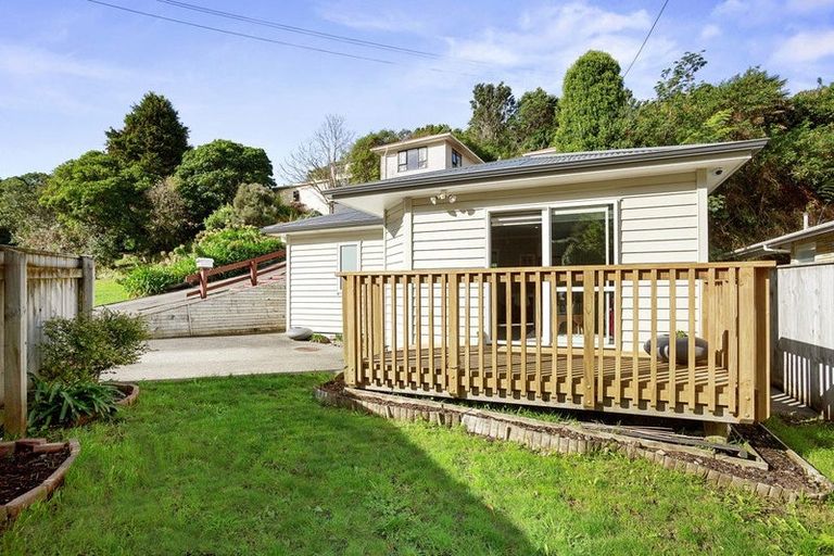 Photo of property in 19a Wilfred Street, Tawa, Wellington, 5028