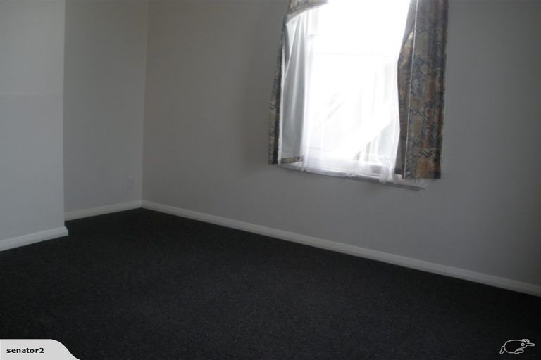 Photo of property in 3/22 Hargreaves Street, Mount Cook, Wellington, 6021