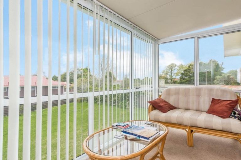 Photo of property in 125 Hutchinson Avenue, New Lynn, Auckland, 0600