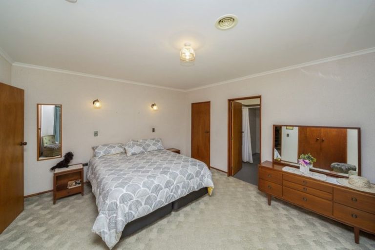 Photo of property in 73 Cressida Avenue, Stratford, 4332