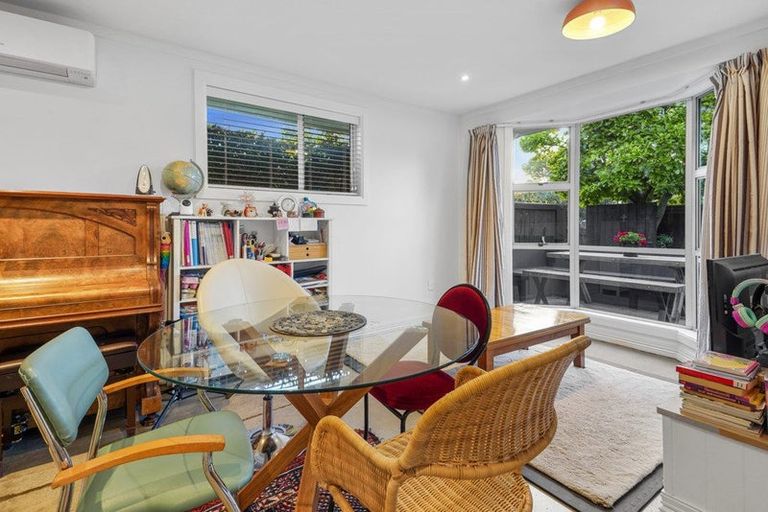 Photo of property in 3/5 Coles Place, St Albans, Christchurch, 8014