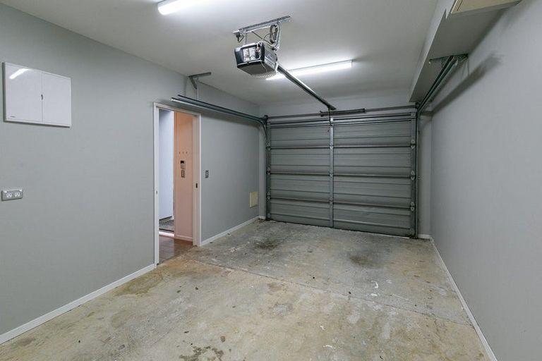 Photo of property in 2/114 Mitchell Street, Brooklyn, Wellington, 6021