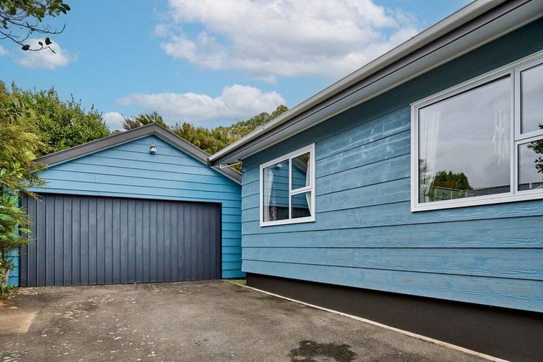 Photo of property in 202 Staithes Drive South, Whitby, Porirua, 5024