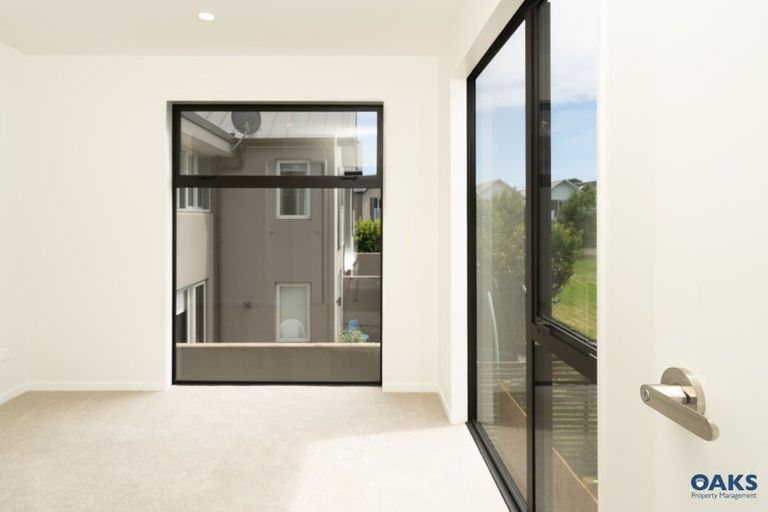 Photo of property in 45 Whai Hua Lane, Mangere Bridge, Auckland, 2022