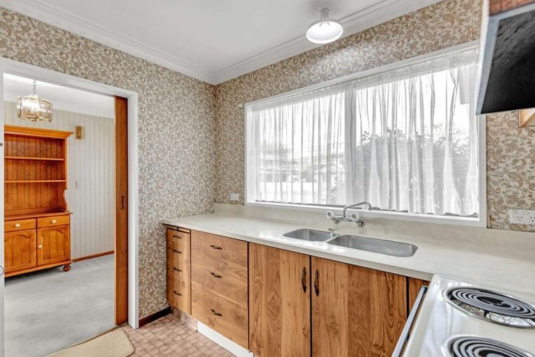 Photo of property in 1/102 Roy Street, Palmerston North, 4410