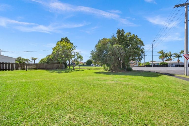 Photo of property in 90 Onerahi Road, Onerahi, Whangarei, 0110