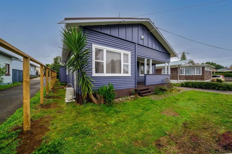 Photo of property in 15 Princes Street, Pukekohe, 2120