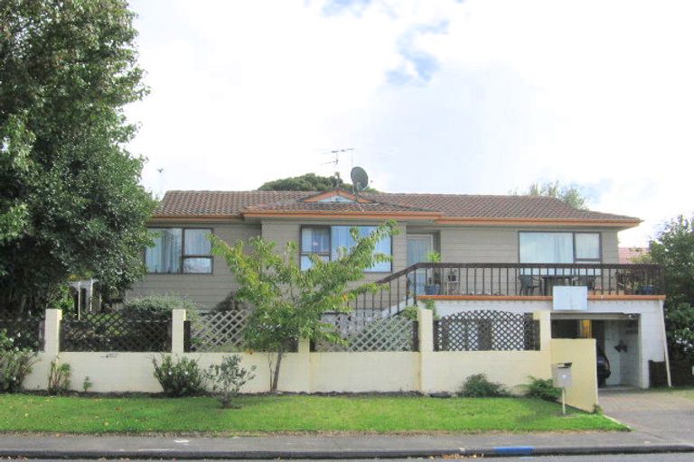 Photo of property in 61 Solar Road, Glen Eden, Auckland, 0602