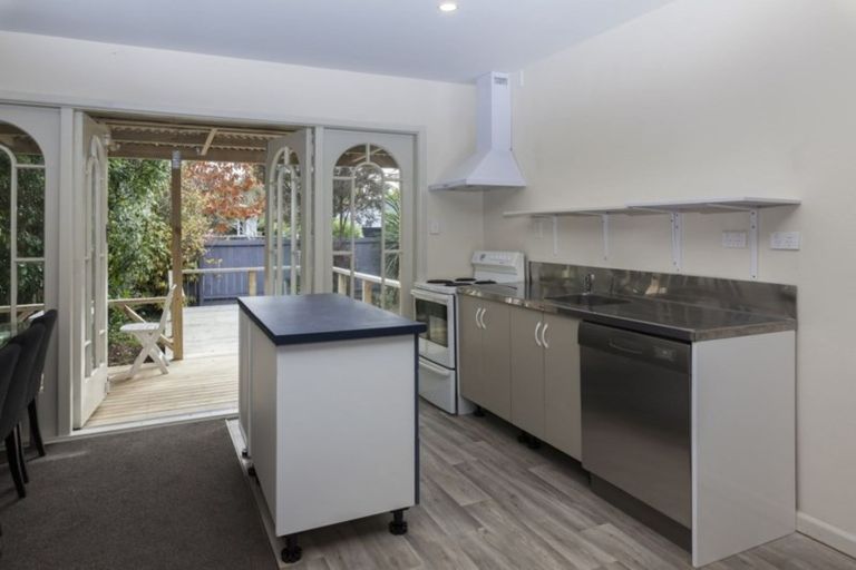 Photo of property in 164 Blighs Road, Strowan, Christchurch, 8052