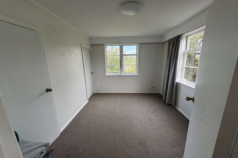 Photo of property in 40 Hindmarsh Street, Johnsonville, Wellington, 6037