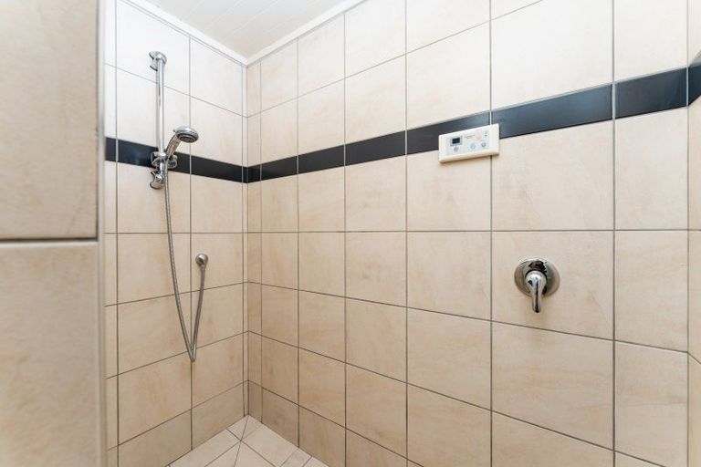 Photo of property in 15 Bush Road, Mosgiel, 9024