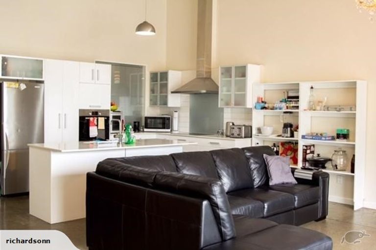 Photo of property in 25u4 Home Street, Mount Victoria, Wellington, 6011