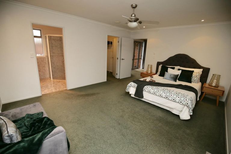 Photo of property in 3 Milbrook Place, Chartwell, Hamilton, 3210