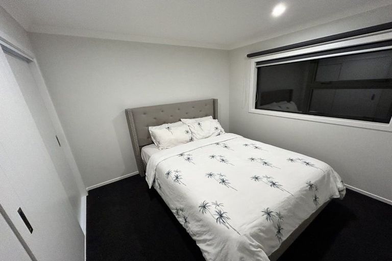 Photo of property in 17 Jack Vaughan Grove, Wainuiomata, Lower Hutt, 5014