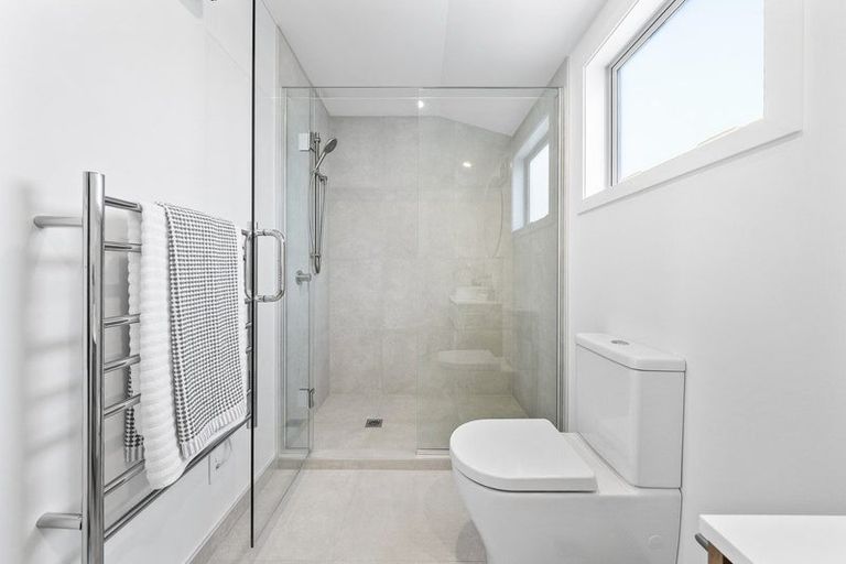 Photo of property in 16c Bass Street, Woolston, Christchurch, 8062