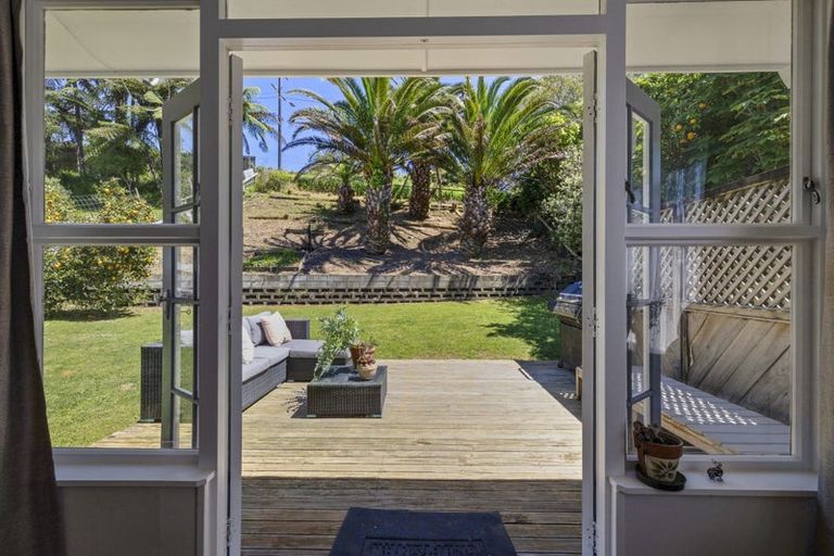 Photo of property in 12 Regent Place, Blagdon, New Plymouth, 4310